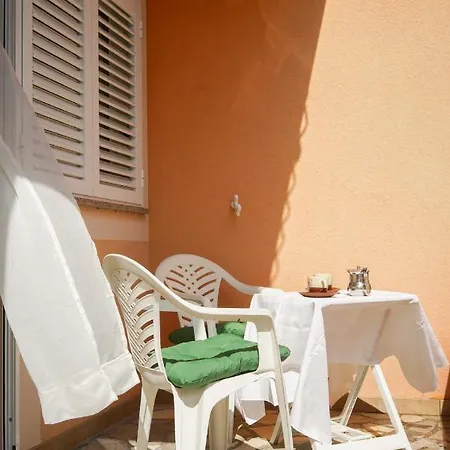 Apartments Sanja Cres Exterior photo